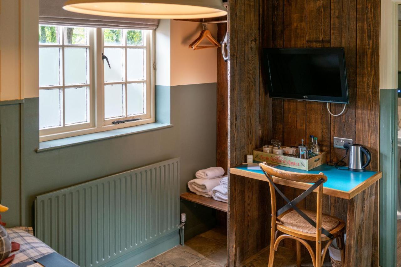 Bourne Valley Inn Saint Mary Bourne Zewnętrze zdjęcie
